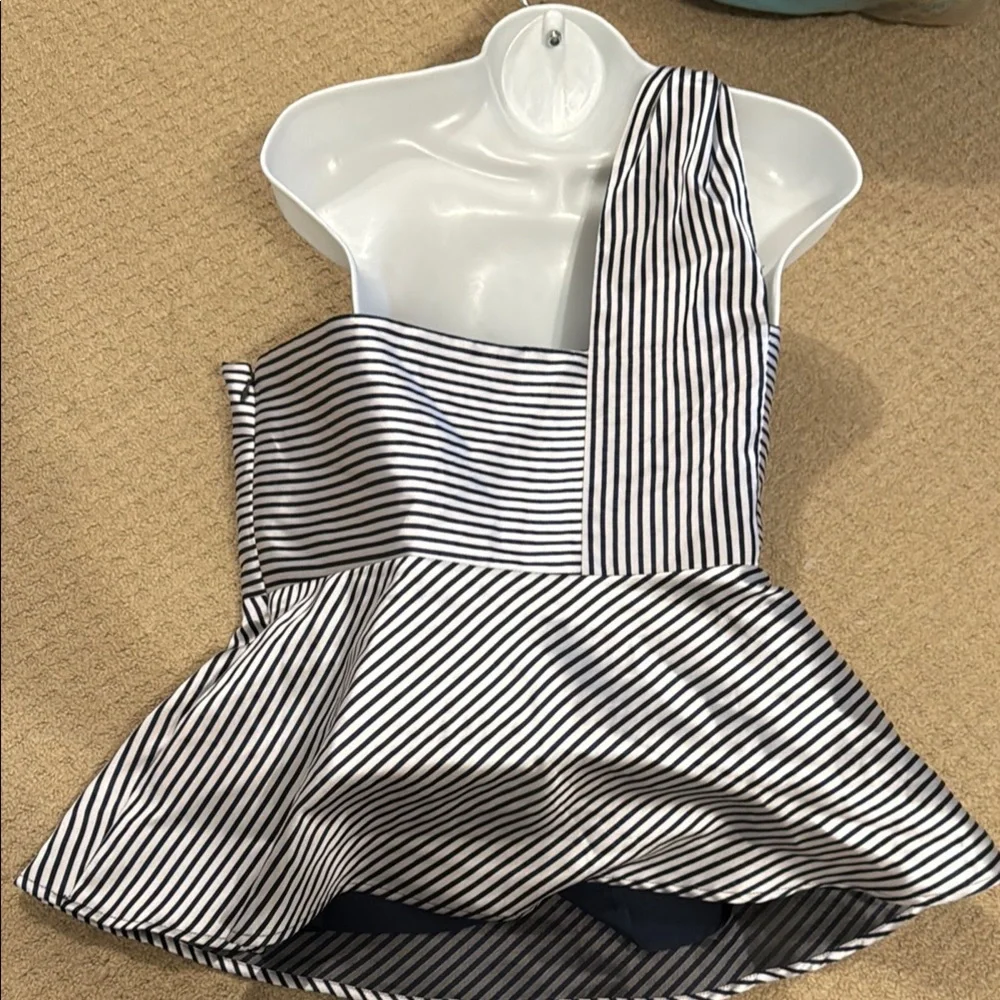 Banana Republic Asymmetrical Black and White Peplum Top - Picture 3 of 4